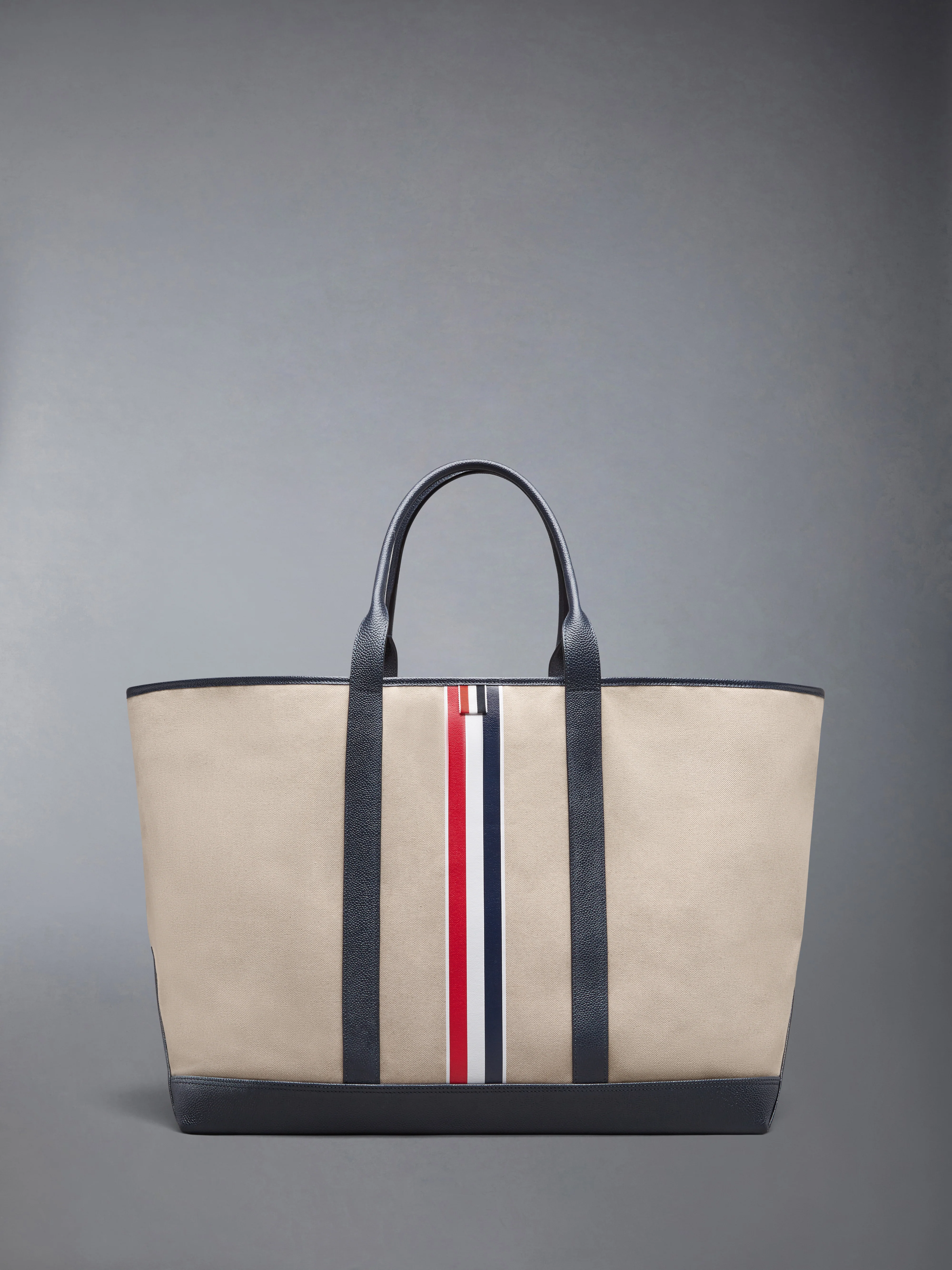 Women's Totes & Top Handle Bags